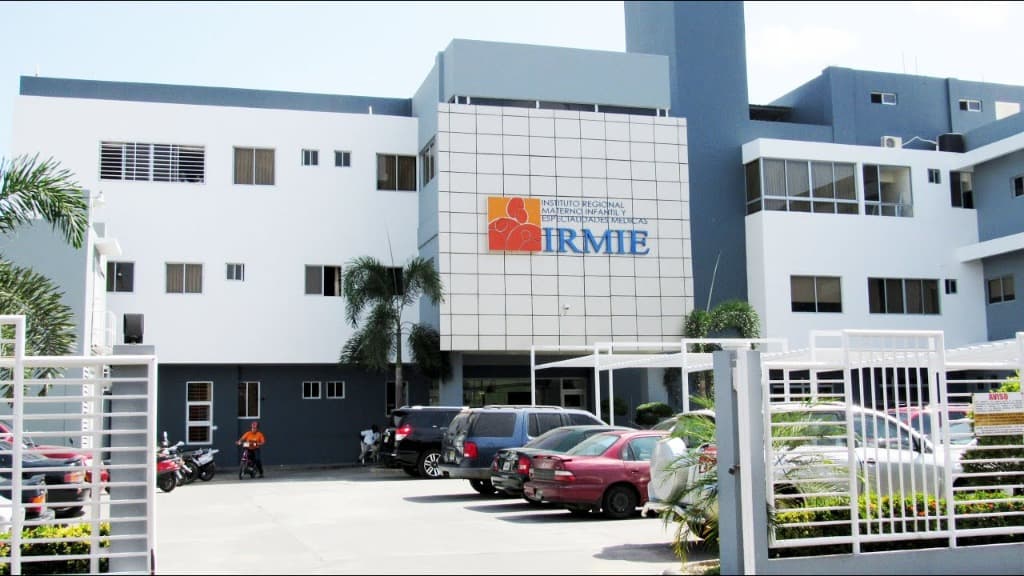 Fachada de IRMIE Baní